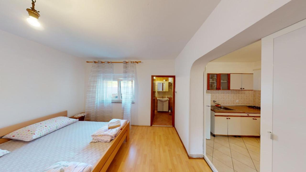 Jaska & Jelica House Apartments Metajna Exteriör bild